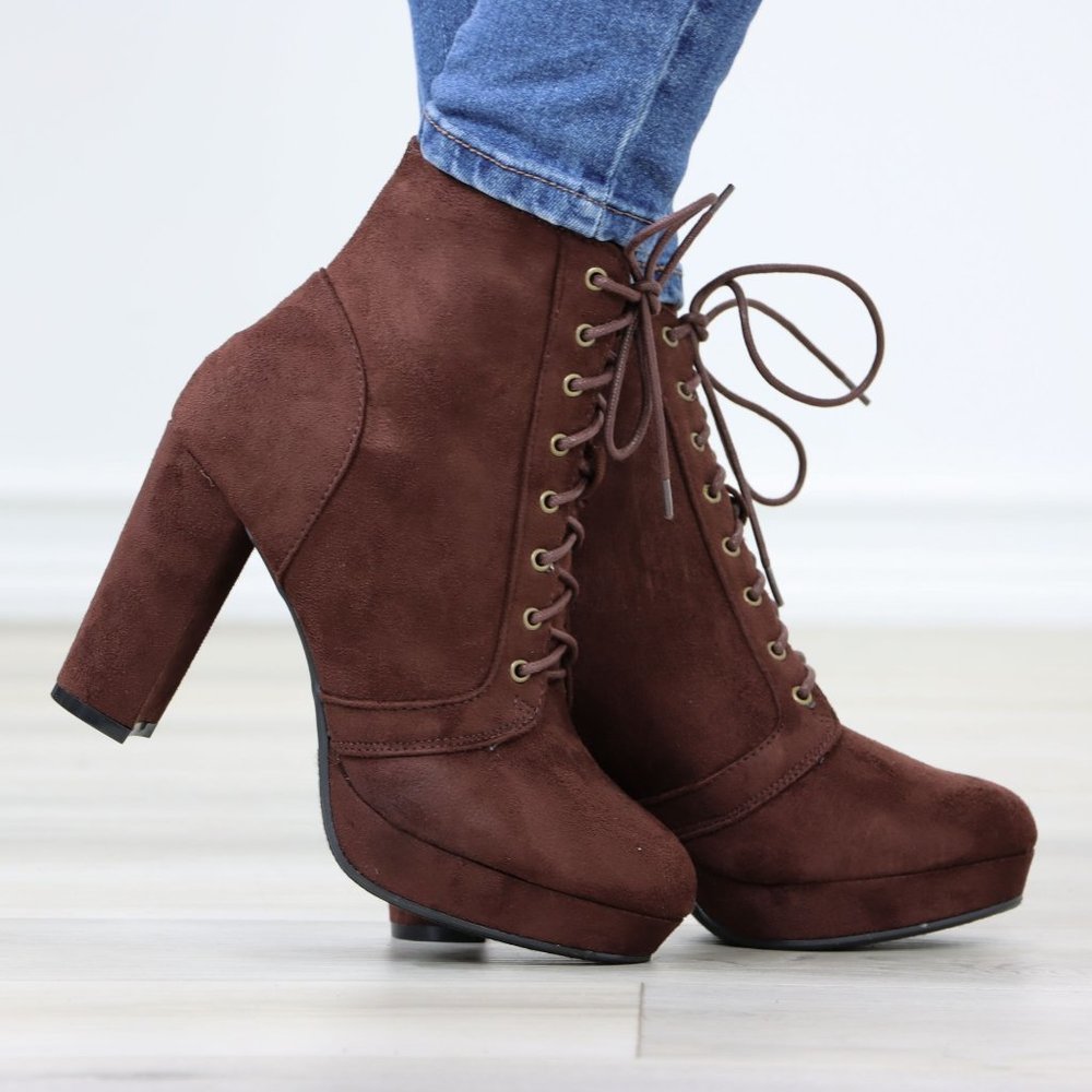 Brown Faux Suede Lace-Up Block High Heeled Platform Ankle Boots - Picture 5 of 11